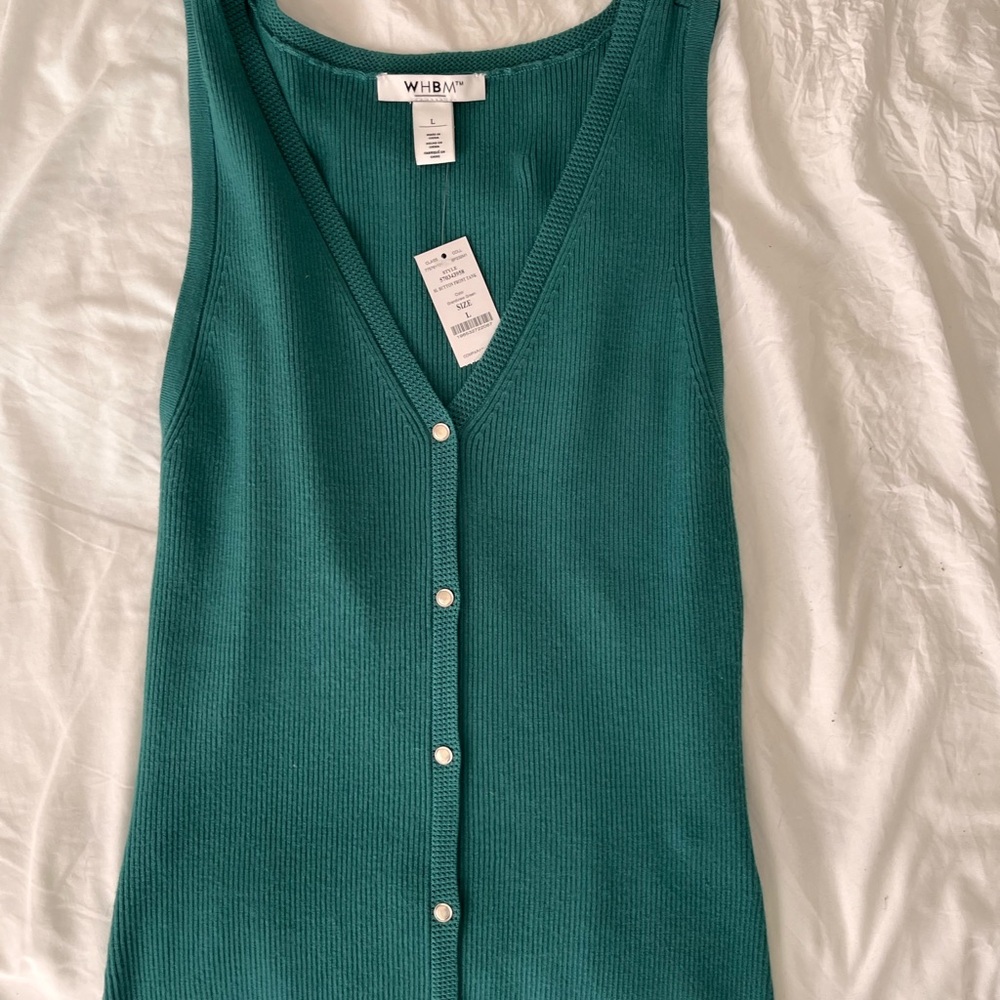 New with tags- White house Black market sleveless top